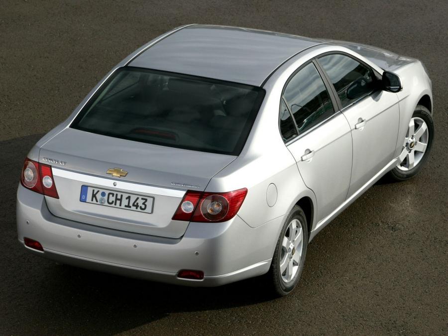  Chevrolet Epica LT 2006 года  (фото 10 из 13)